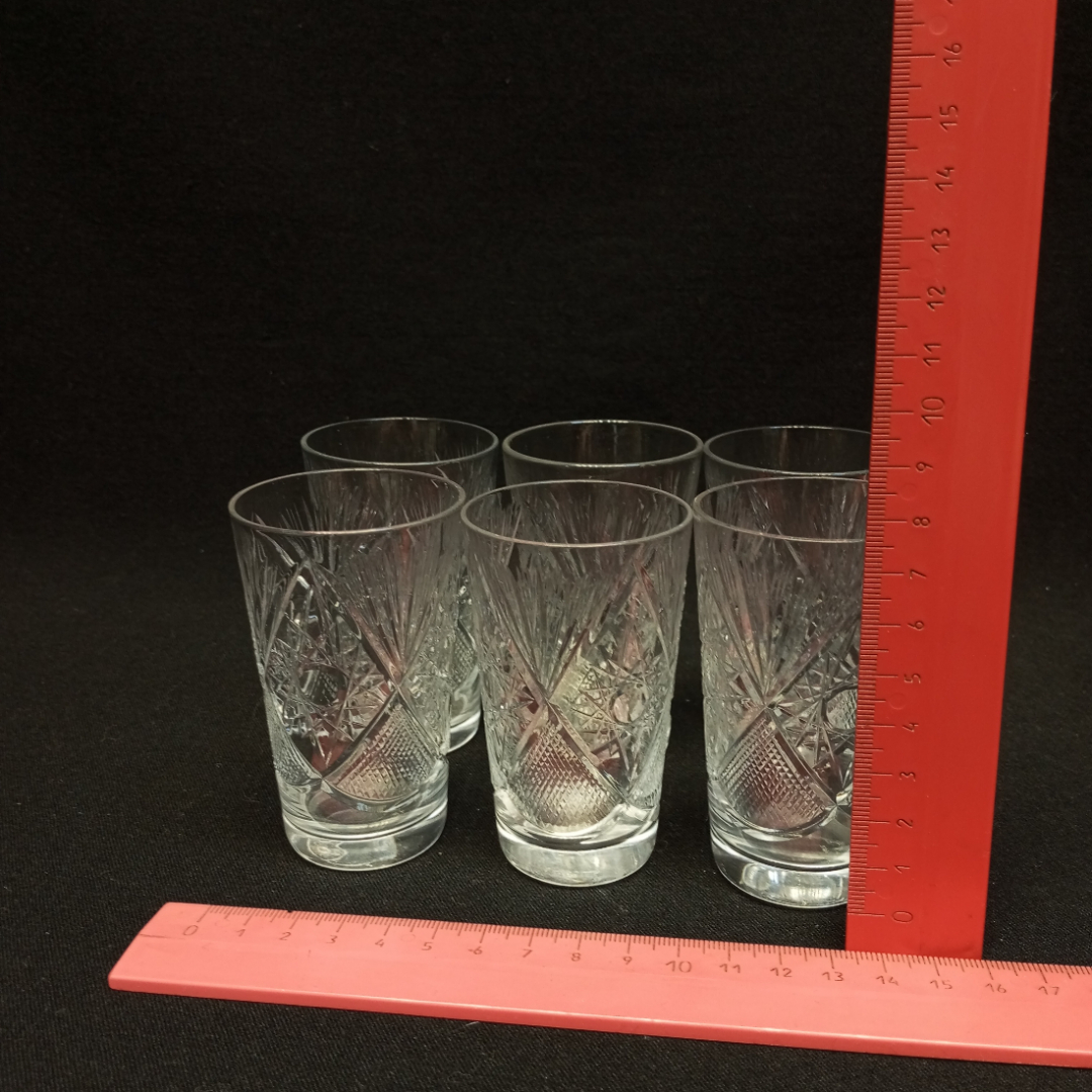 Набор хрустальных стаканов, 6 штук, высота 8 см. СССР. Картинка 6